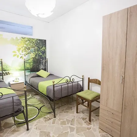 Casa Catherine * تْشيفالو